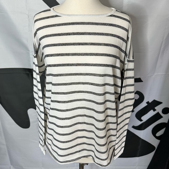 One Teaspoon Stripe Long Sleeve Journal Top in Black/Cream Size Small - Picture 2 of 8